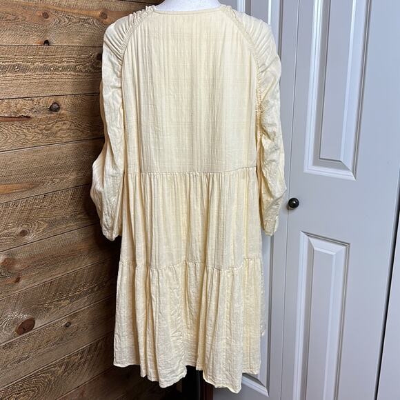 &Merci Tiered Dress Pale Yellow Buttercream V-Neck Pullover Cotton Size Large - Picture 4 of 6